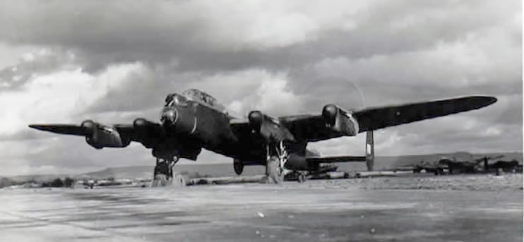 Lancaster with engines running at Skipton-on_Swale 1944-1945