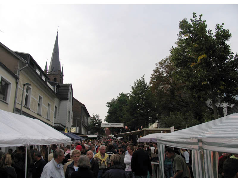 Street party in Trills