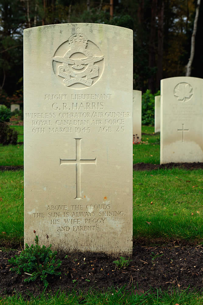 Glen royal harris  headstone
