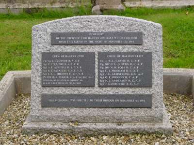 memorial headstone for 2 crew crashed at Morchard Bishop in Devon
